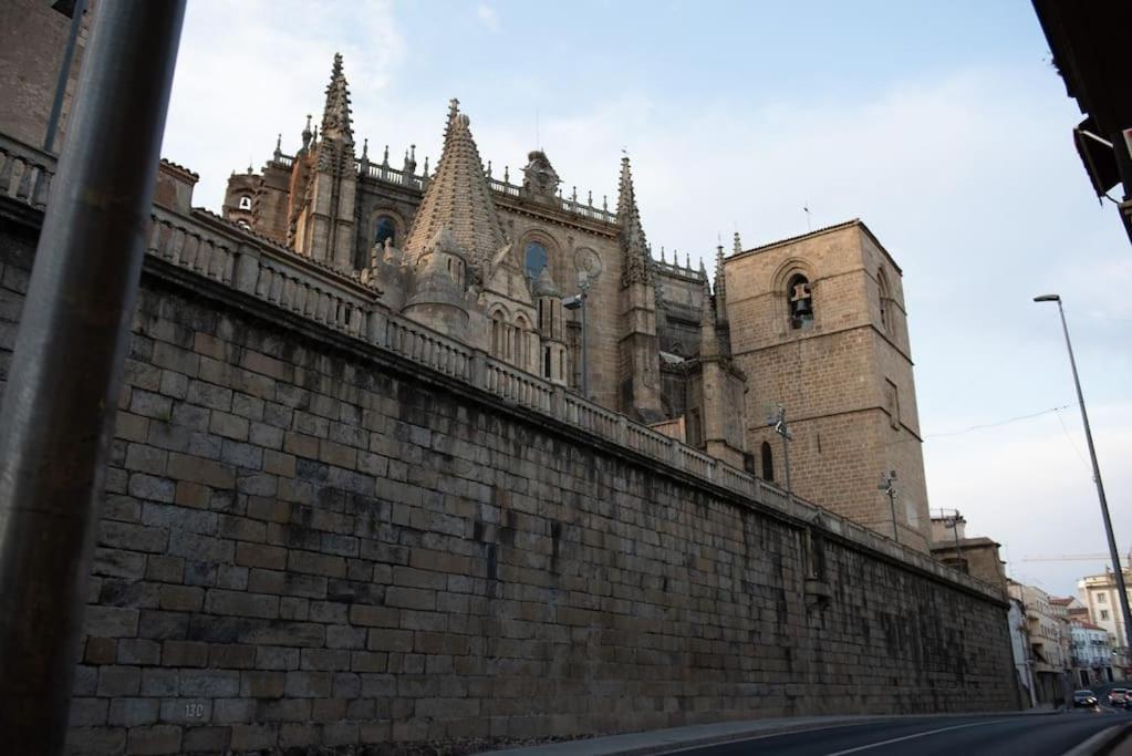Las Dos Catedrales 1 Plasencia Exteriör bild